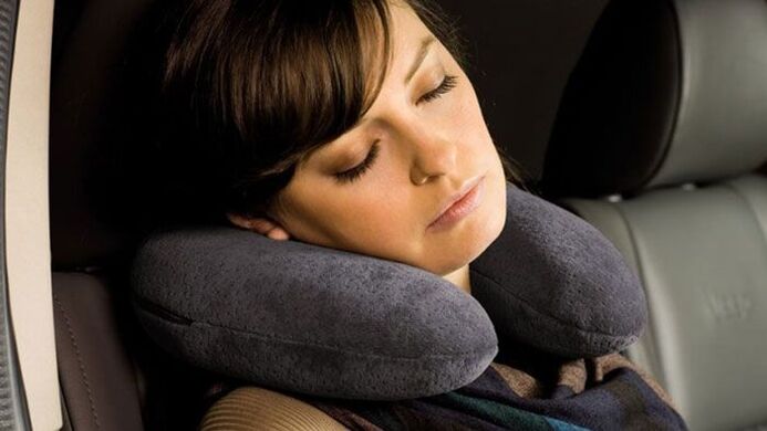 υποστηρίξτε το μαξιλάρι για την πρόληψη της οστεοχόνδρωσης του λαιμού